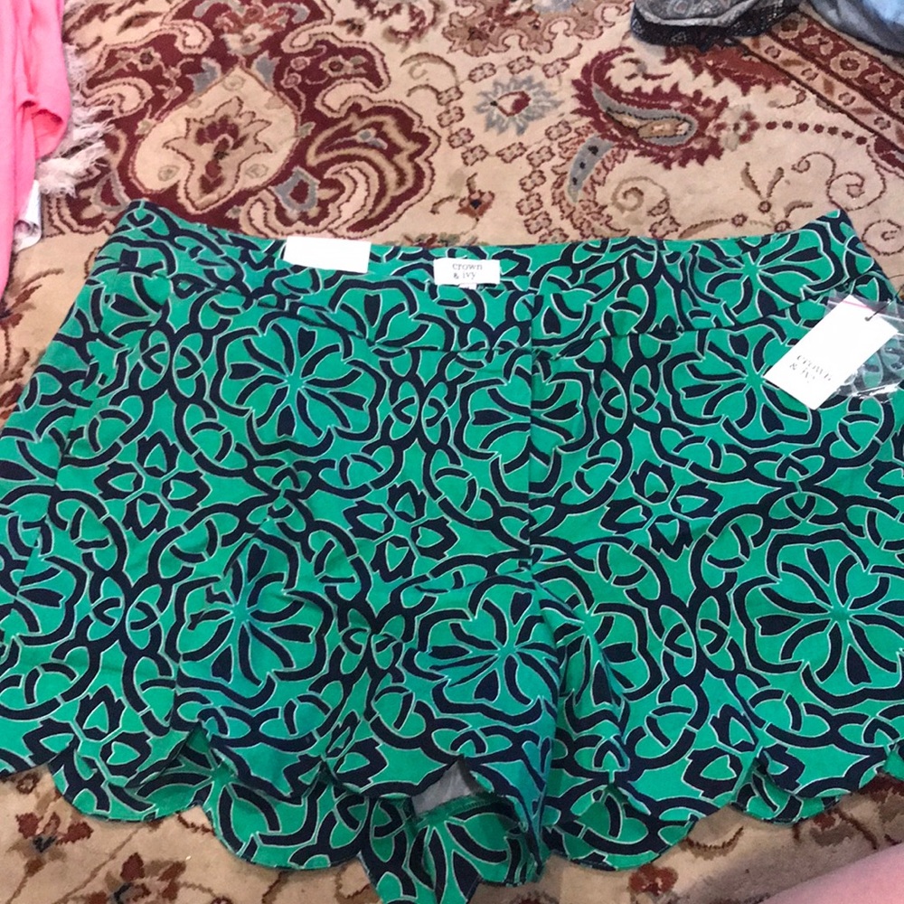 Crown and Ivy shorts
